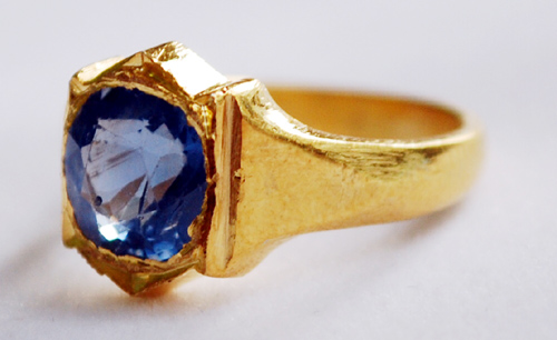 ring 5 -blue sapphireTo