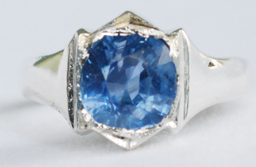 ring 5 -blue sapphireTo